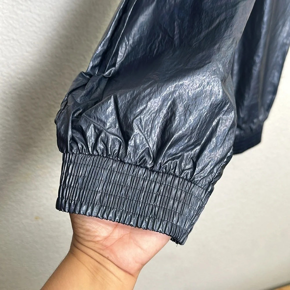 Victoria’s Secret Sport Shiny Metallic Blue Jogger Pants Womens Size Medium - Picture 7 of 14